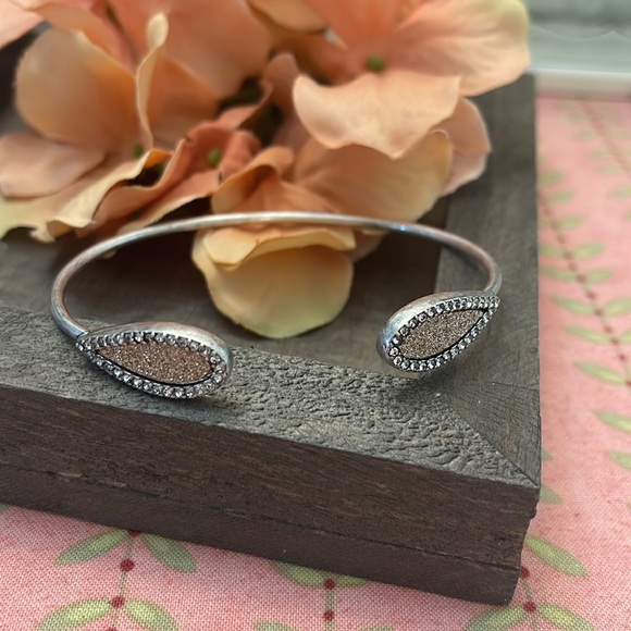 JBloom Bracelet with Rhinestones - Picture 4 of 4